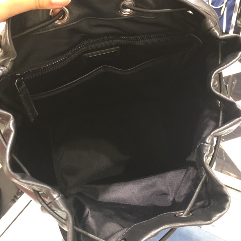 Pra*a backpacks